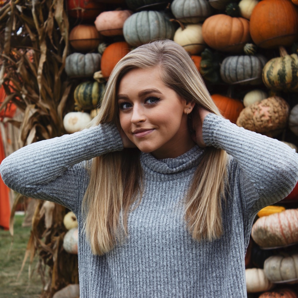 Meet your Posher, Alyssa